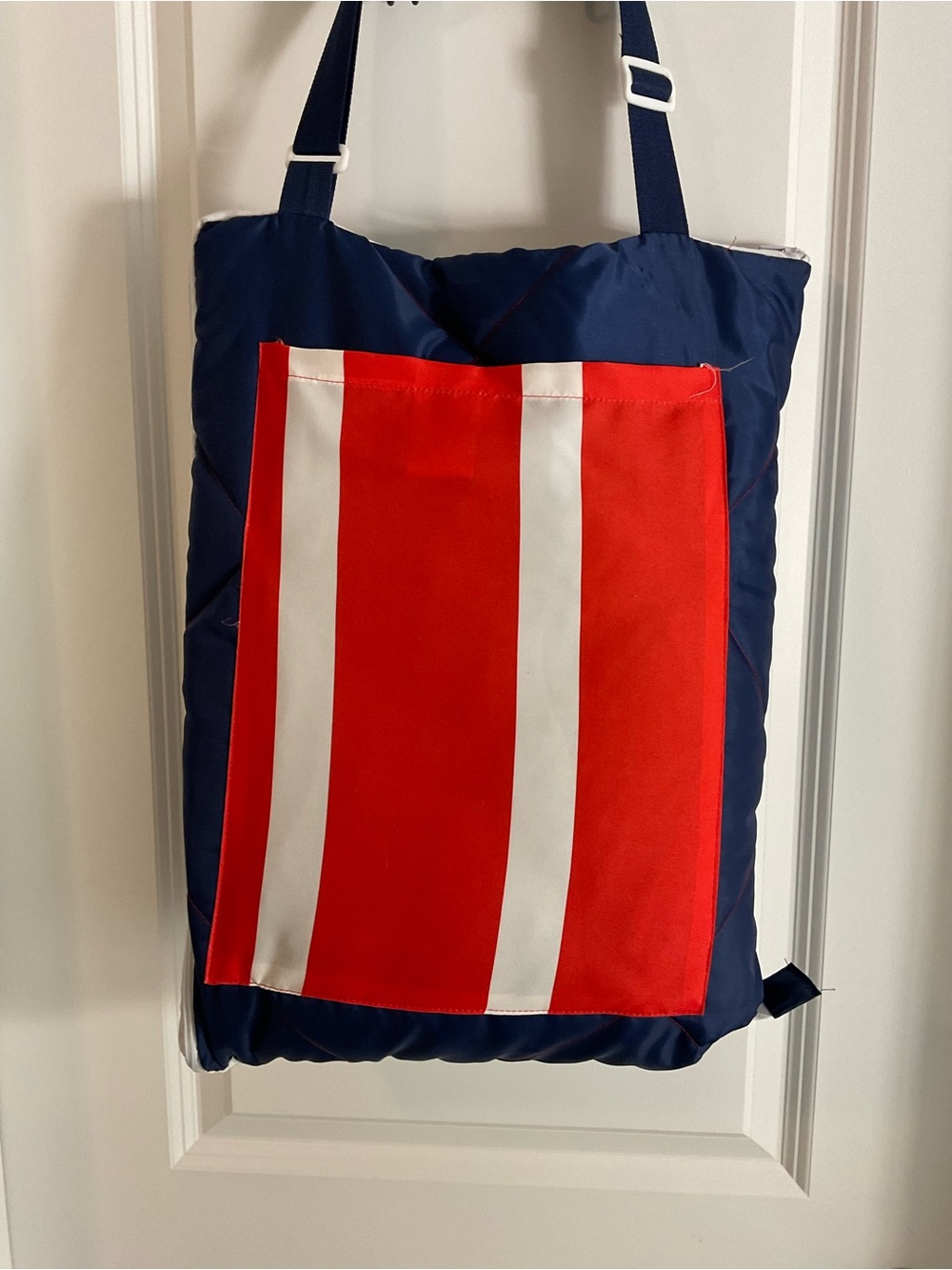 Pool, beach or picnic blanket